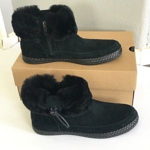 UGG ELOWEN ANKLE BOOT
